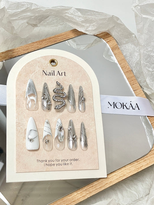 PRESS-ON NAILS #N0093