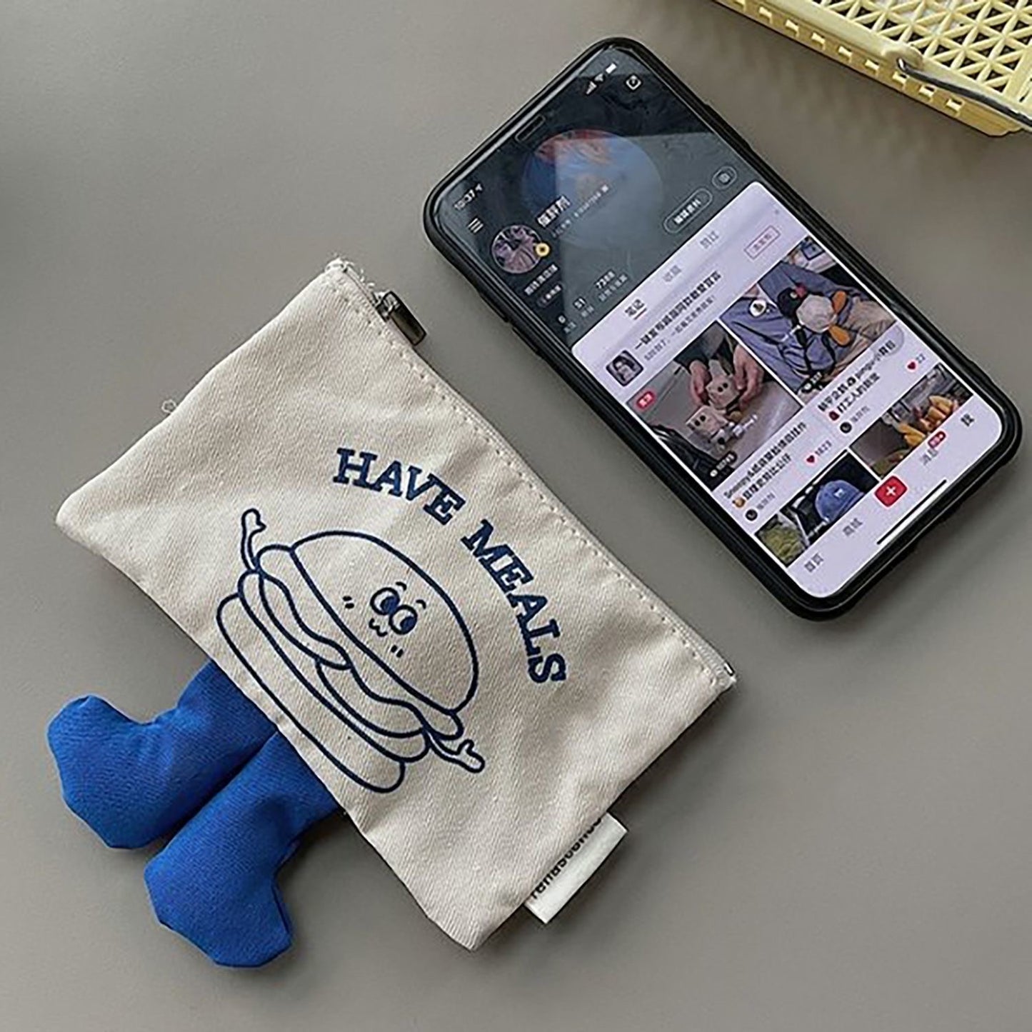 HAVE MEALS STORAGE BAG WITH LITTLE FEET