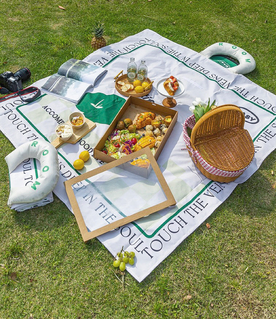 PICNIC MAT