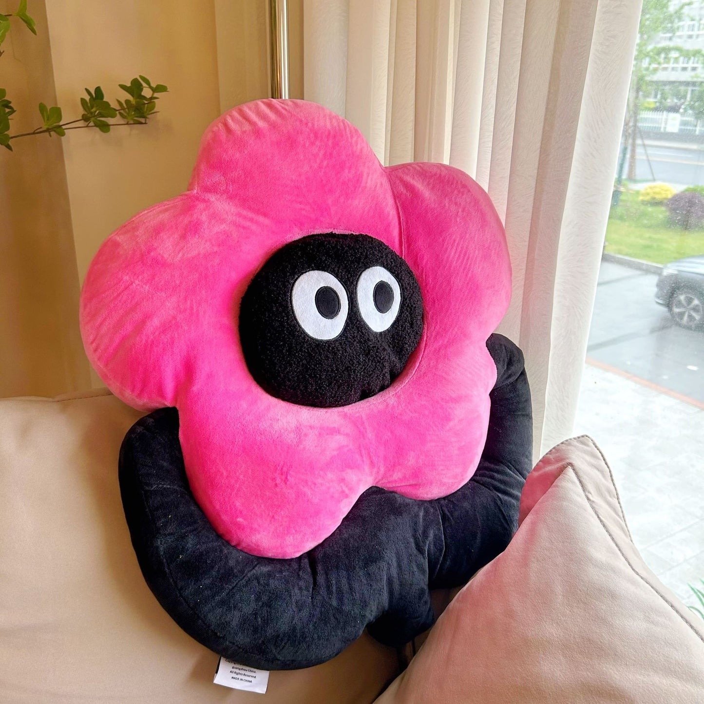 FLOWER PLUSH TOY/ PLUSH PILLOW