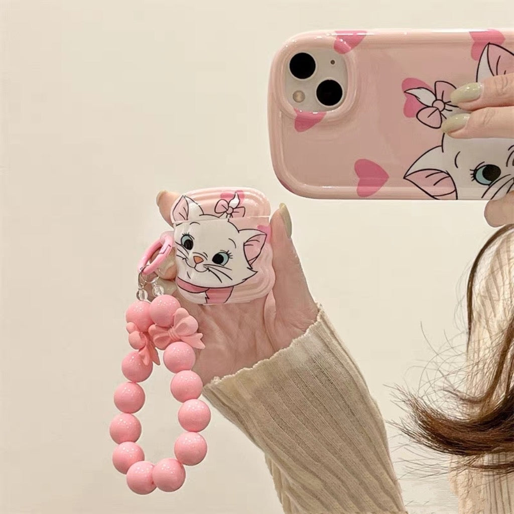 MARIE CAT AIRPOD CASE