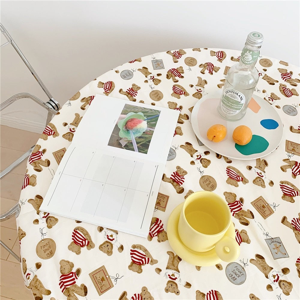 TABLE CLOTH