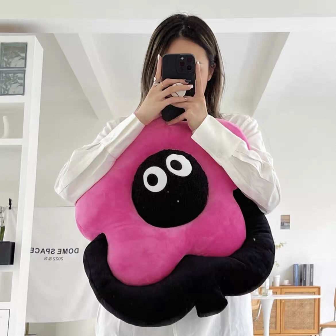 FLOWER PLUSH TOY/ PLUSH PILLOW