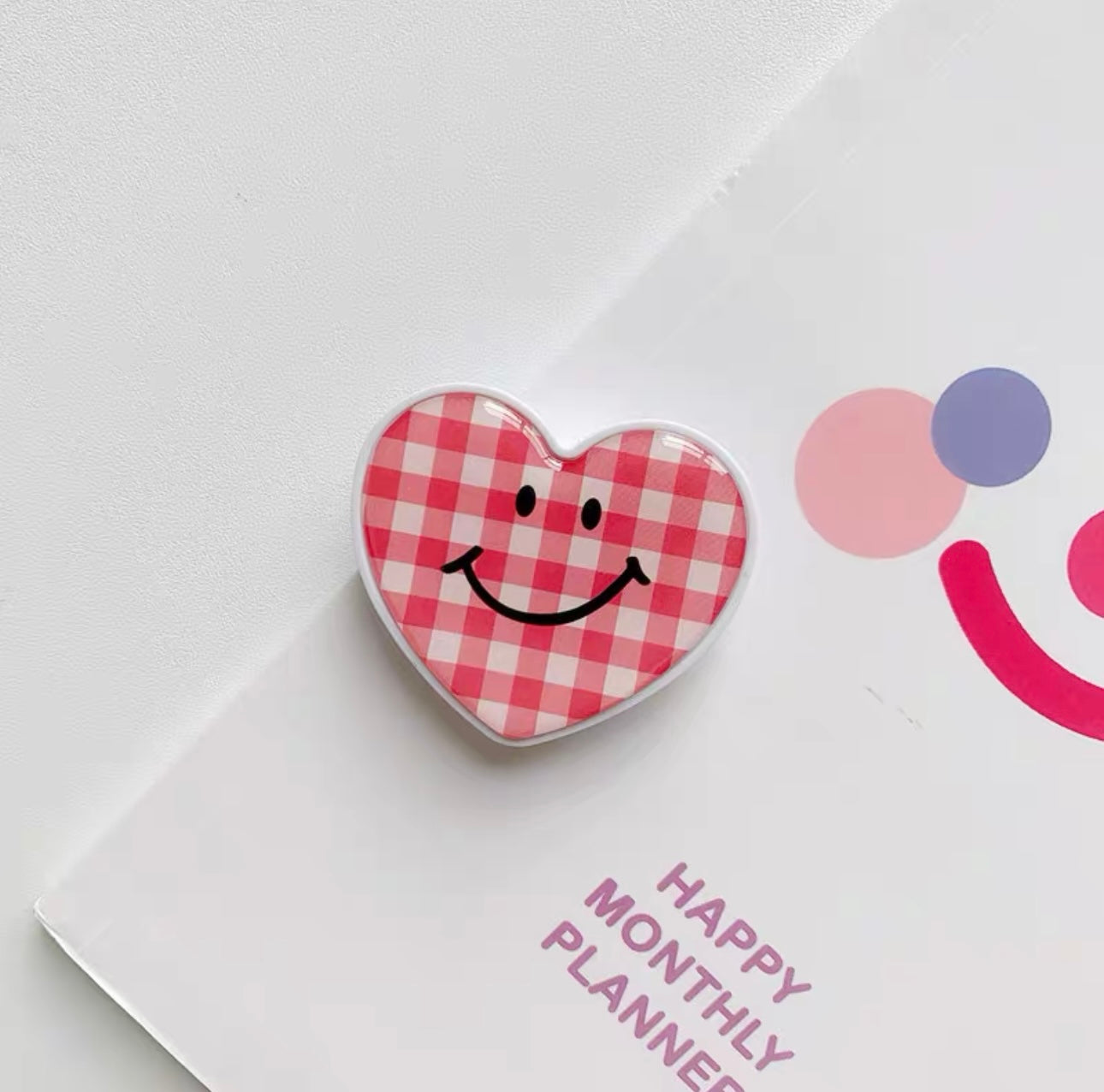 HEART FOLDABLE PHONE HOLDER