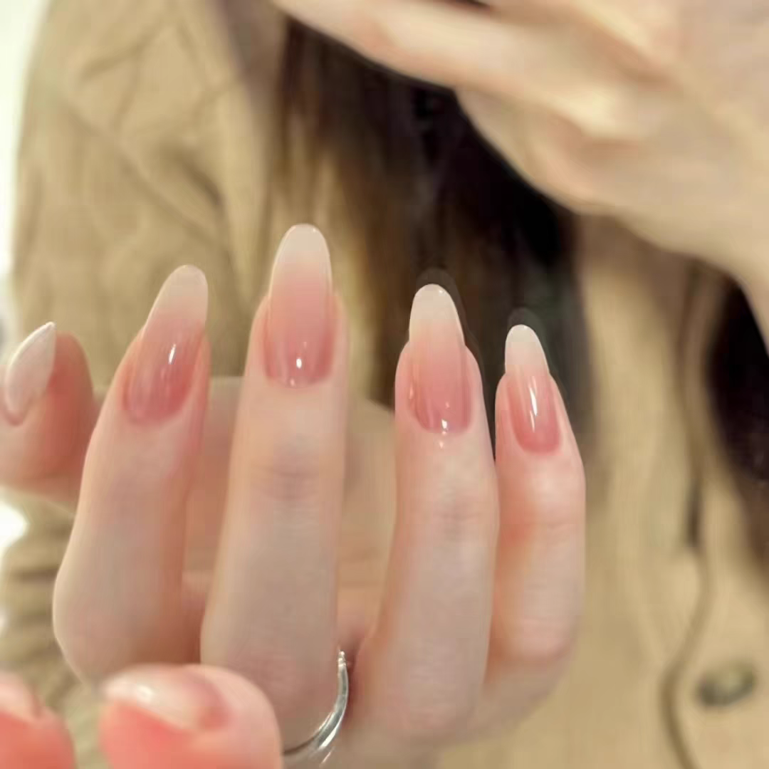 PRESS-ON NAILS