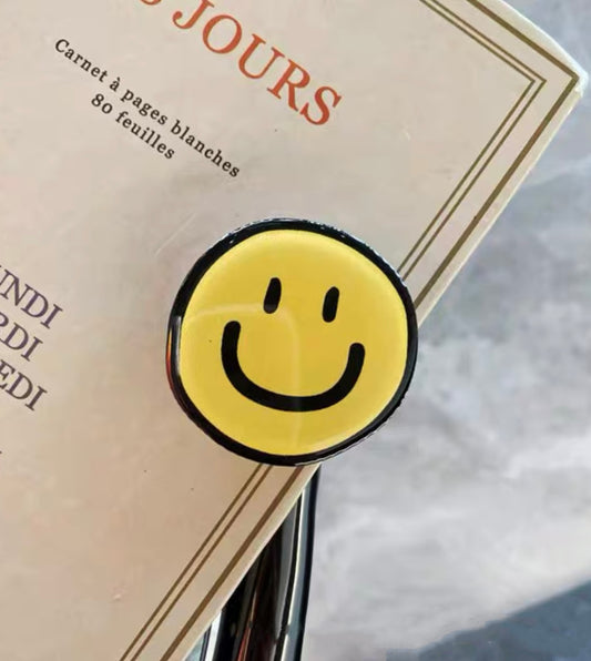 SMILE FOLDABLE PHONE HOLDER