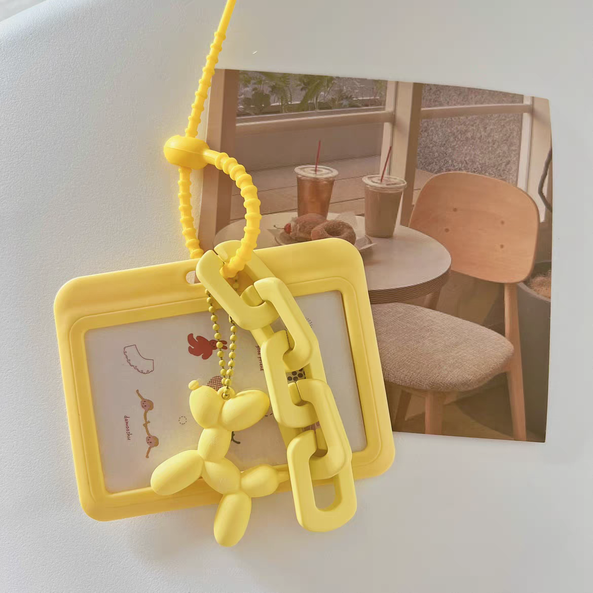 COLORFUL BALLOON DOG CARD HOLDER