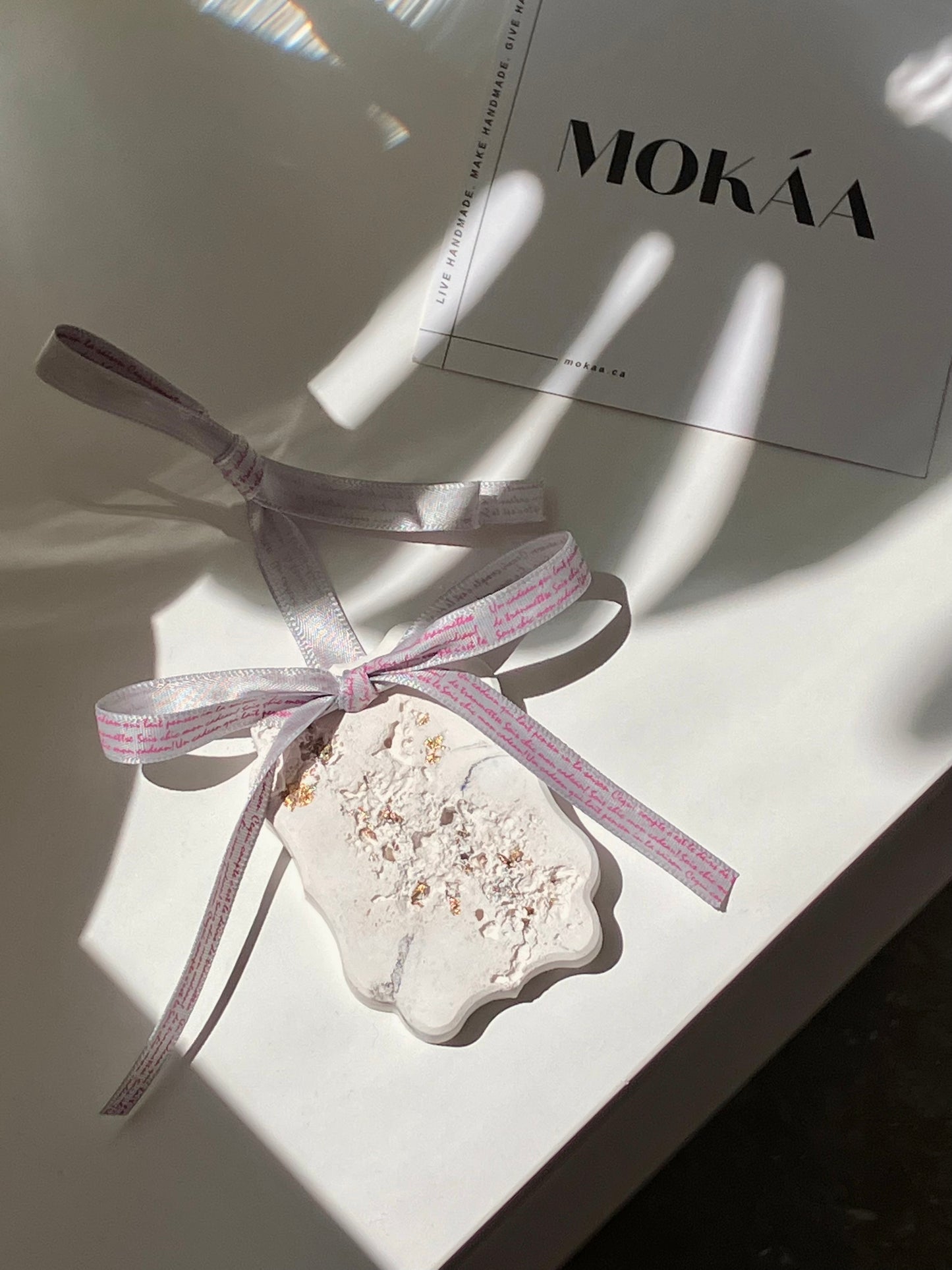 HANDMAKE PERFUMED DIFFUSER (GOLD LEAF)