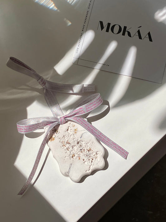 HANDMAKE PERFUMED DIFFUSER (GOLD LEAF)