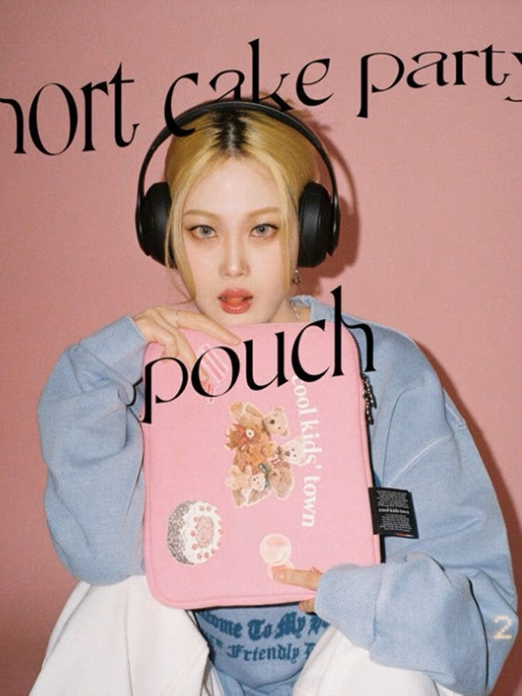 COOKIE TOWN BEARS LAPTOP / IPAD BAG