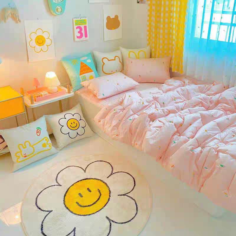 SMILING FLOWER RUG