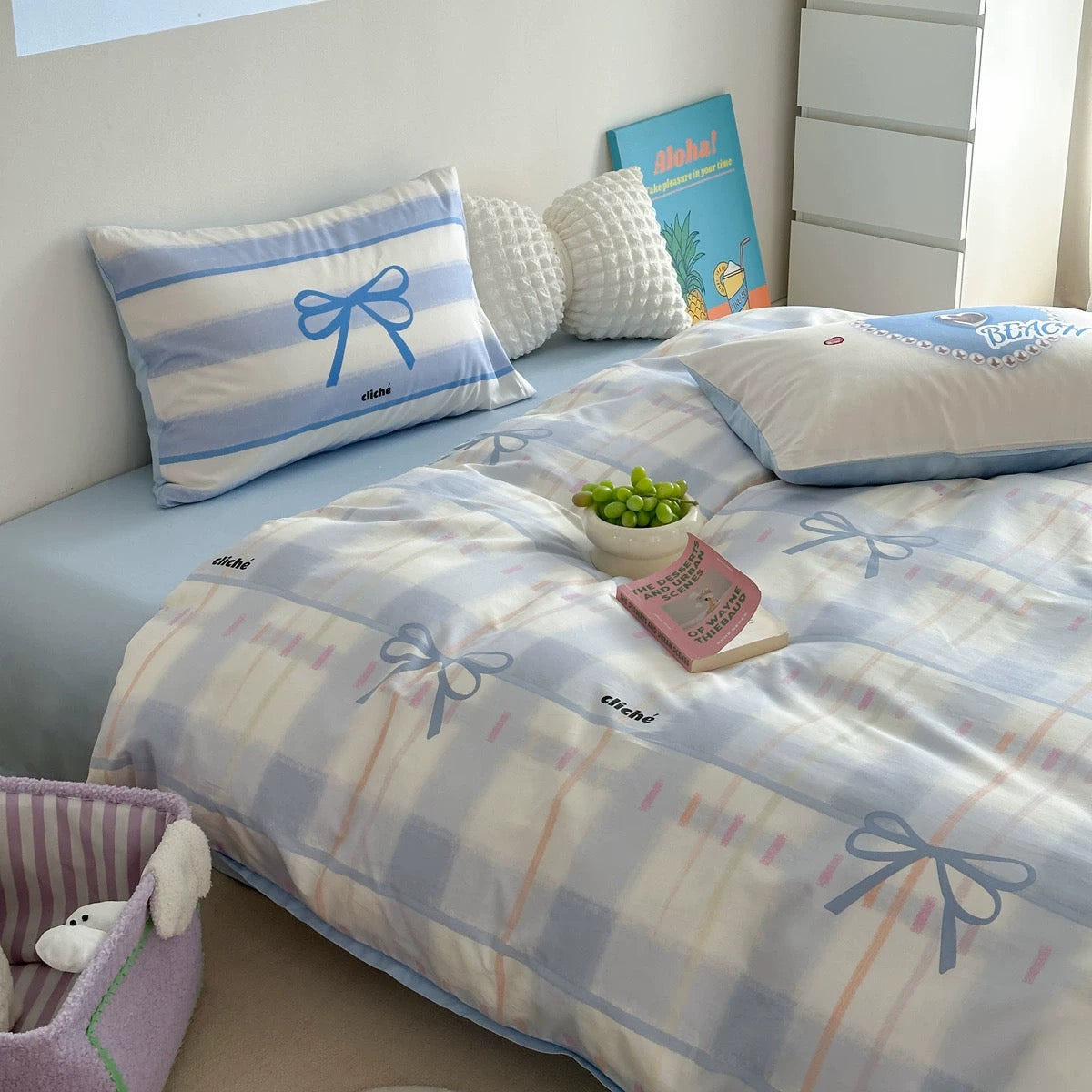 BLUE RIBBON BEDDING SET