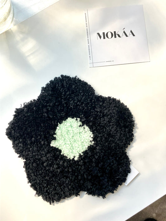 DARK FLOWER TUFTED COASTER