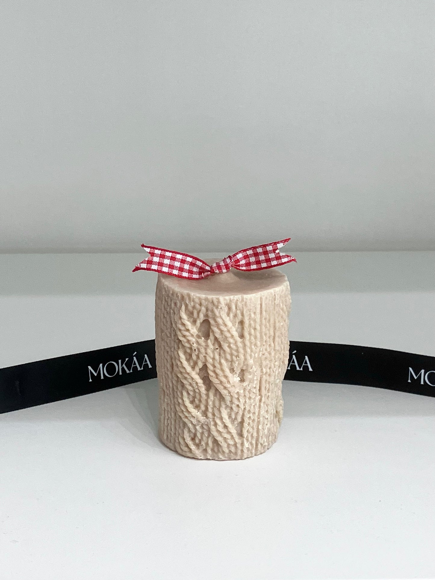 KNIT CANDLE