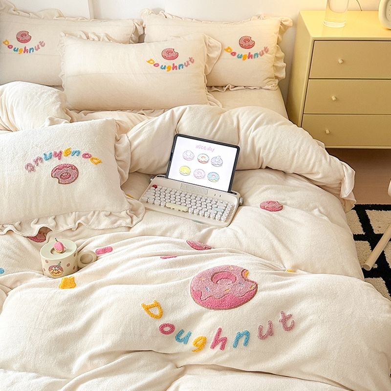 DONUT BEDDING SET