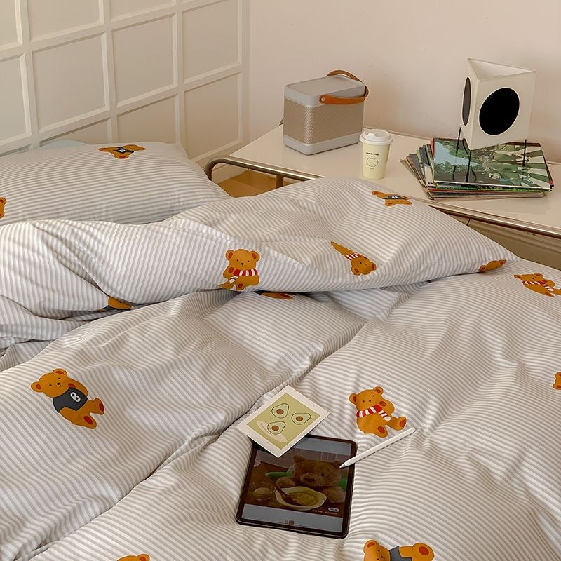 STRIATED BEAR BEDDING SET