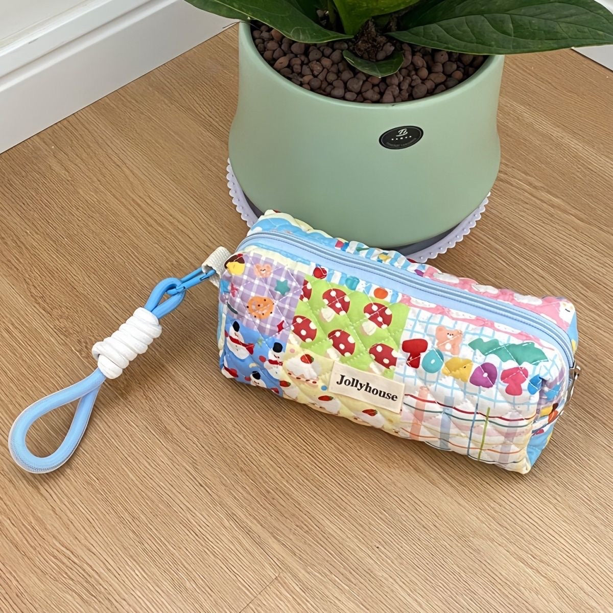 JOLLY HOUSE PEN BAG