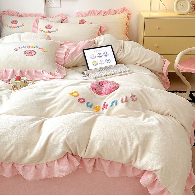 DONUT BEDDING SET