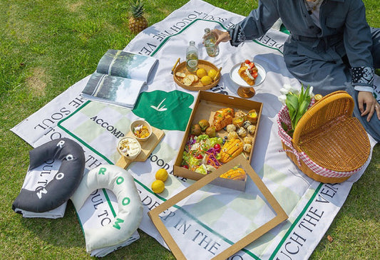 PICNIC MAT