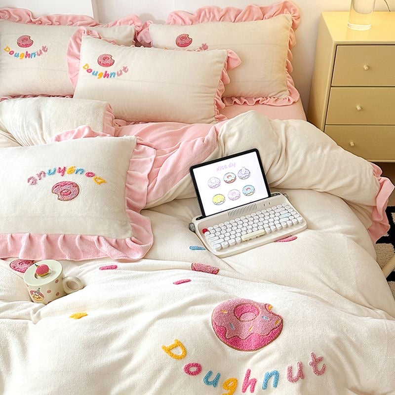 DONUT BEDDING SET