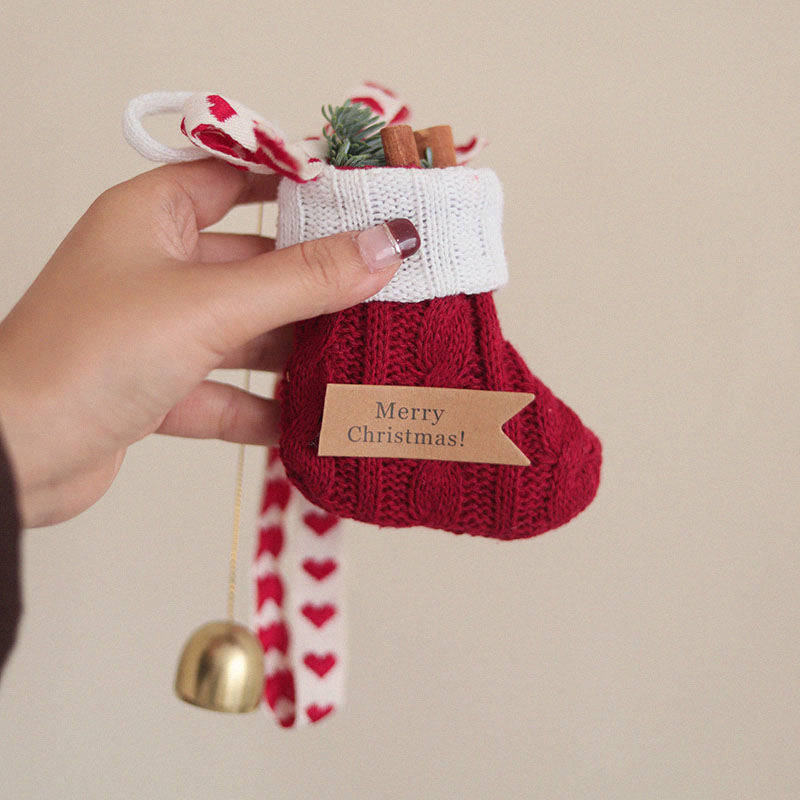 CHRISTMAS SOCK PENDANTS