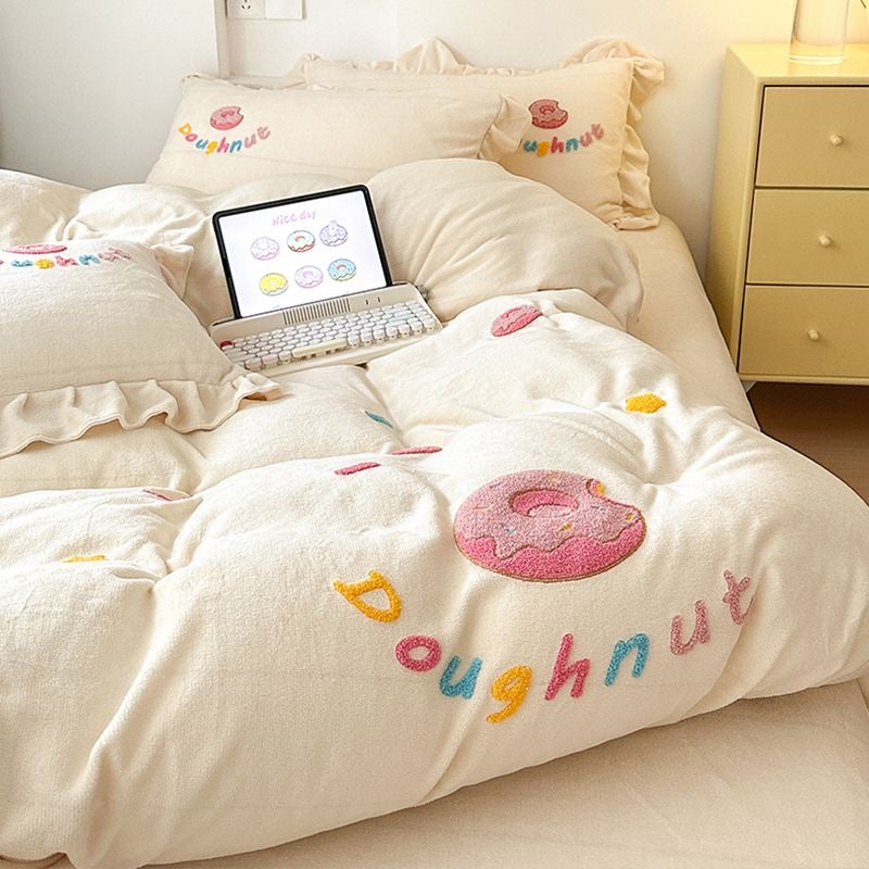 DONUT BEDDING SET